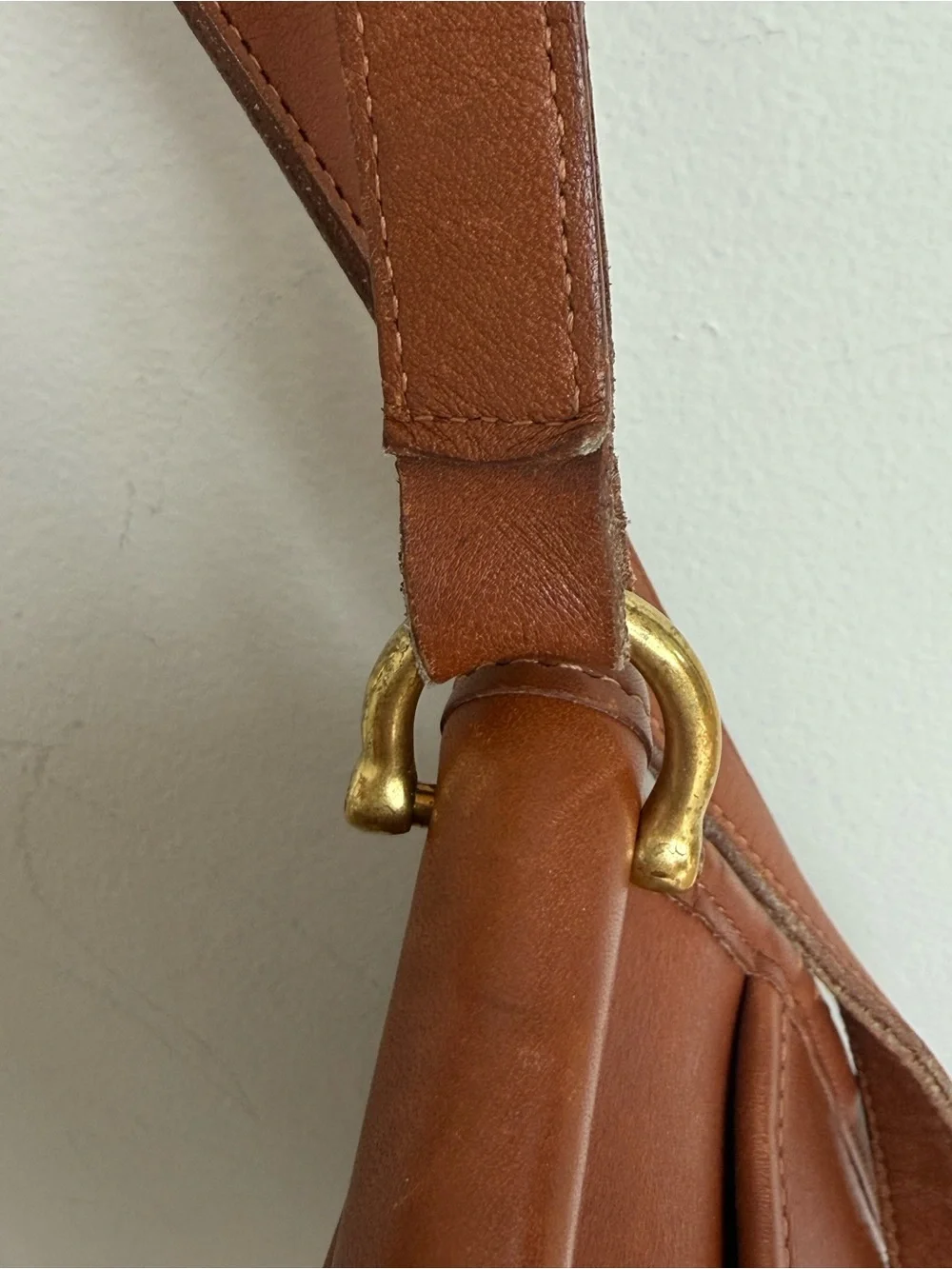 Vintage Coach Murphy Bag Style 323 British Tan Leather Crossbody